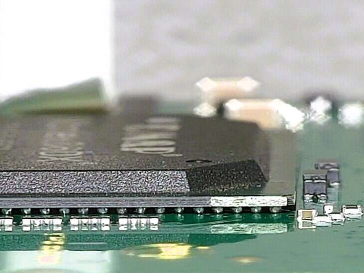 BGA Bestückung auf einer SMD Leiterplatte